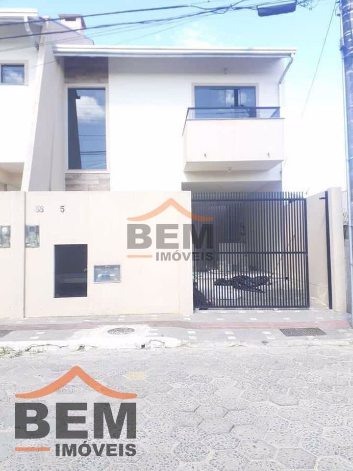 Casa para Venda com 2 quartos e 96m² no bairro São João, em Itajaí