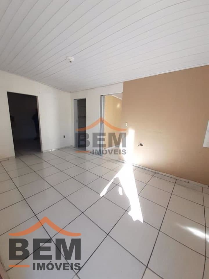 Casa para Locação com 3 quartos no bairro Espinheiros, em Itajaí
