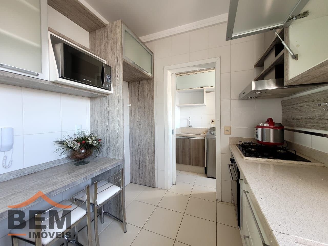 Apartamento para Locação com 2 quartos e 94m² no bairro Centro, em Itajaí