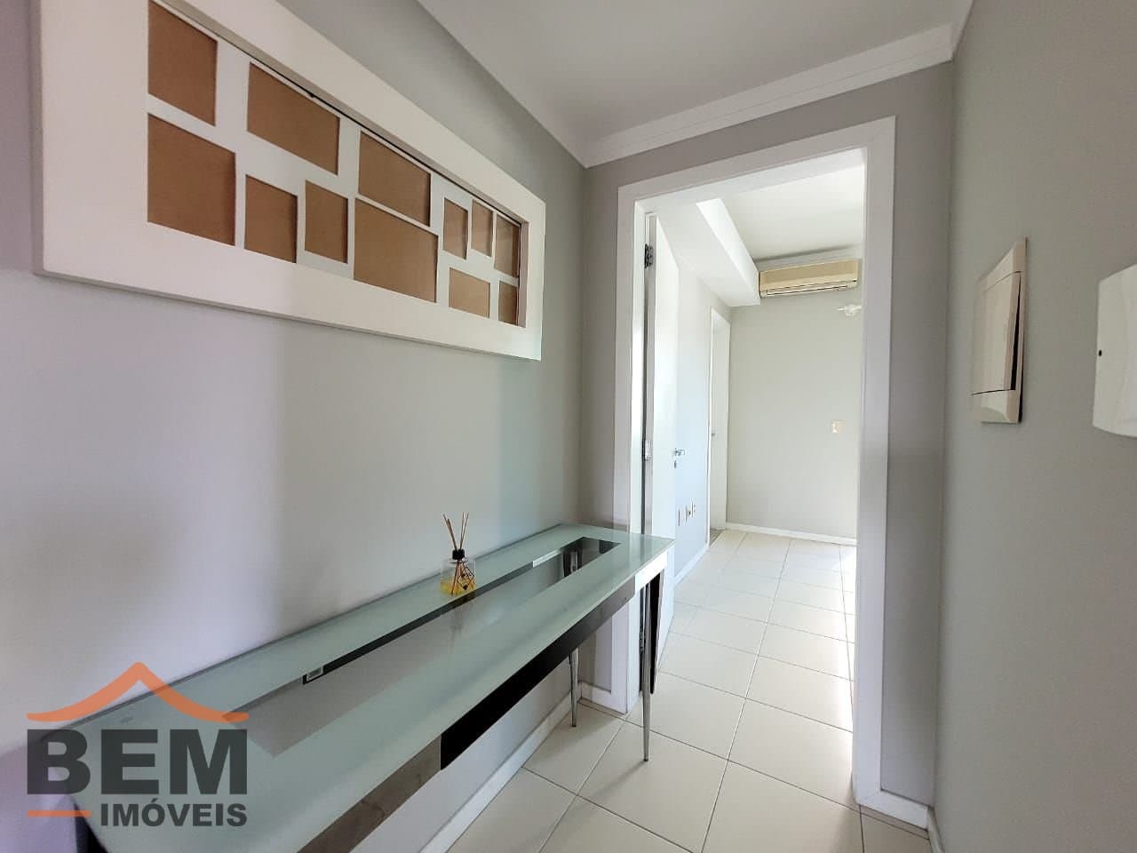Apartamento para Locação com 2 quartos e 94m² no bairro Centro, em Itajaí