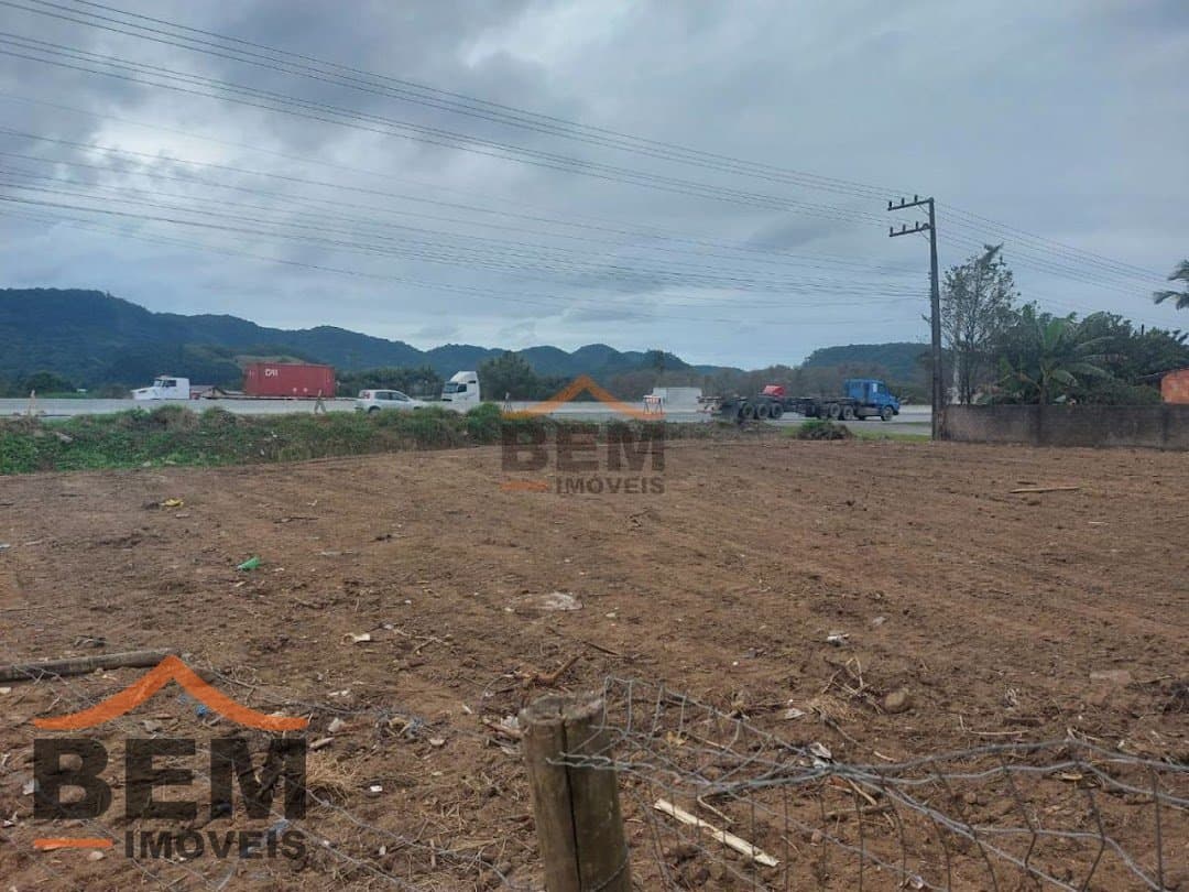 Terreno para Venda no bairro Volta Grande, em Navegantes