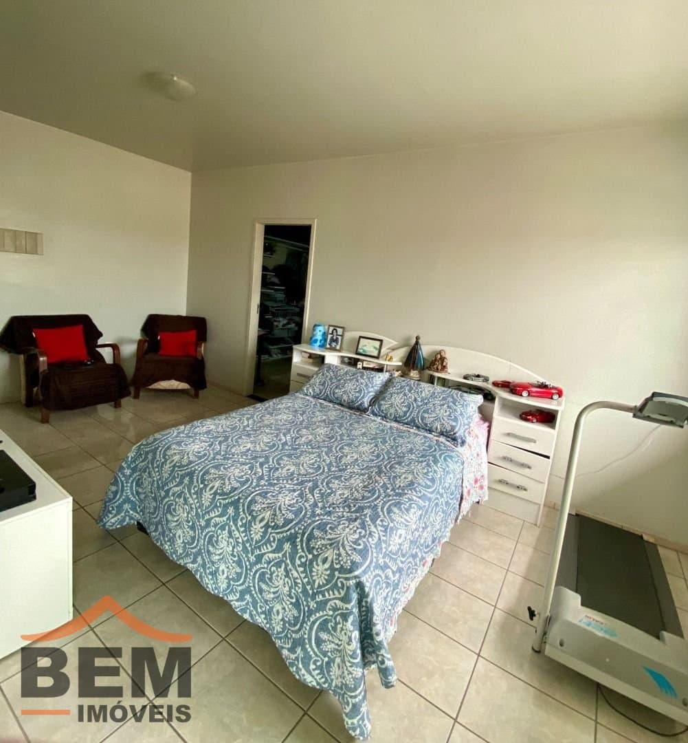 Casa para Venda com 4 quartos no bairro Dom Bosco, em Itajaí