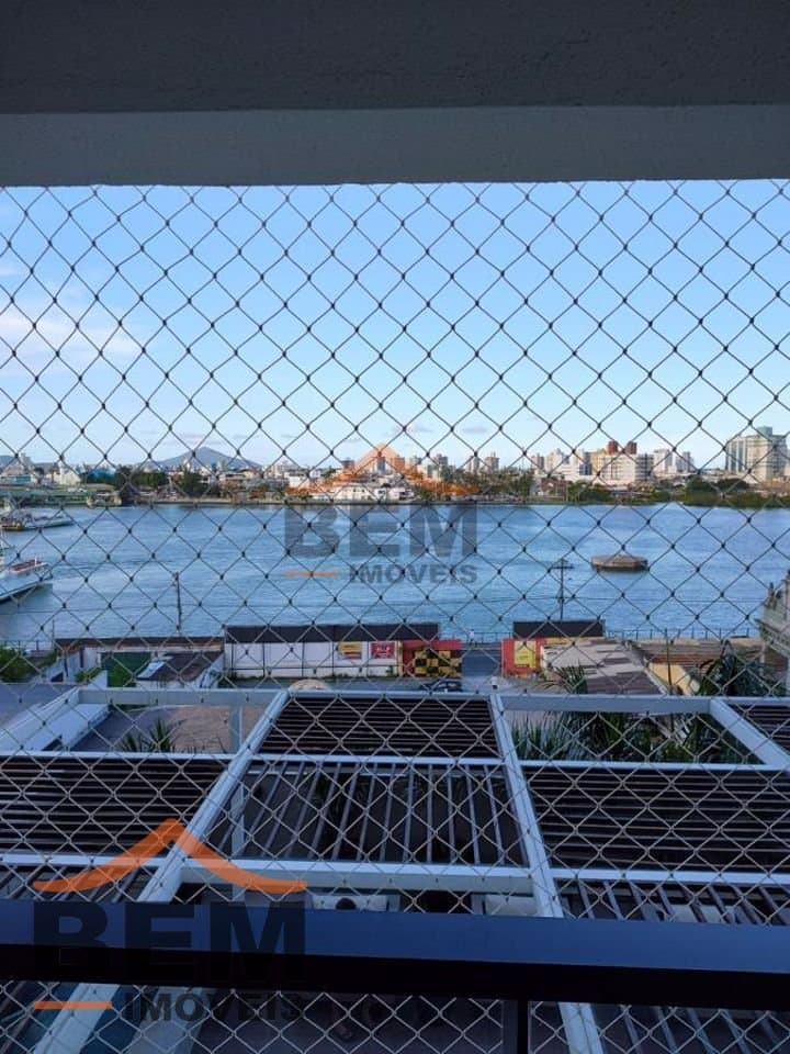 Apartamento para Venda com 2 quartos e 70m² no bairro Centro, em Itajaí