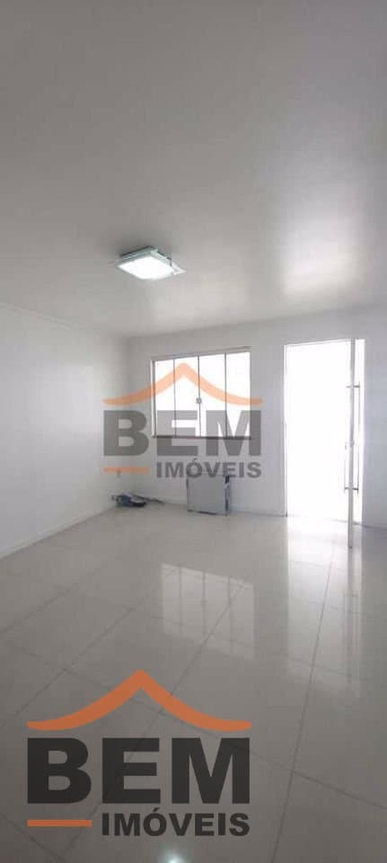 Casa para Venda com 6 quartos e 400m² no bairro São João, em Itajaí