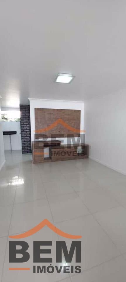 Casa para Venda com 6 quartos e 400m² no bairro São João, em Itajaí