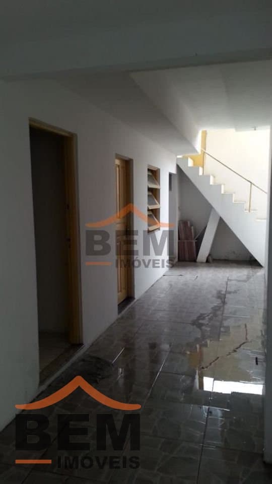 Casa para Venda com 4 quartos e 232m² no bairro São João, em Itajaí
