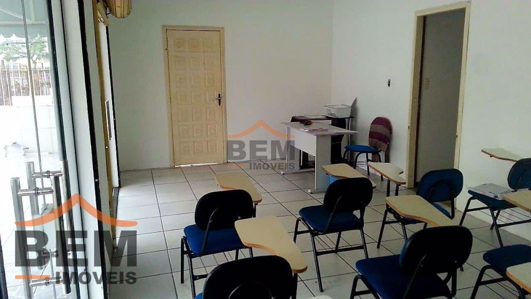 Casa para Venda com 4 quartos e 232m² no bairro São João, em Itajaí