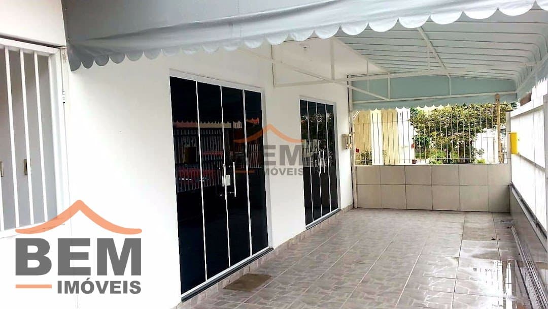 Casa para Venda com 4 quartos e 232m² no bairro São João, em Itajaí