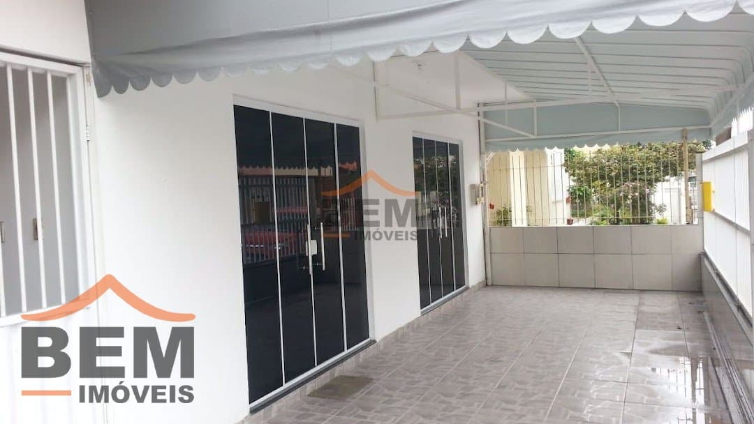 Casa para Venda com 4 quartos e 232m² no bairro São João, em Itajaí