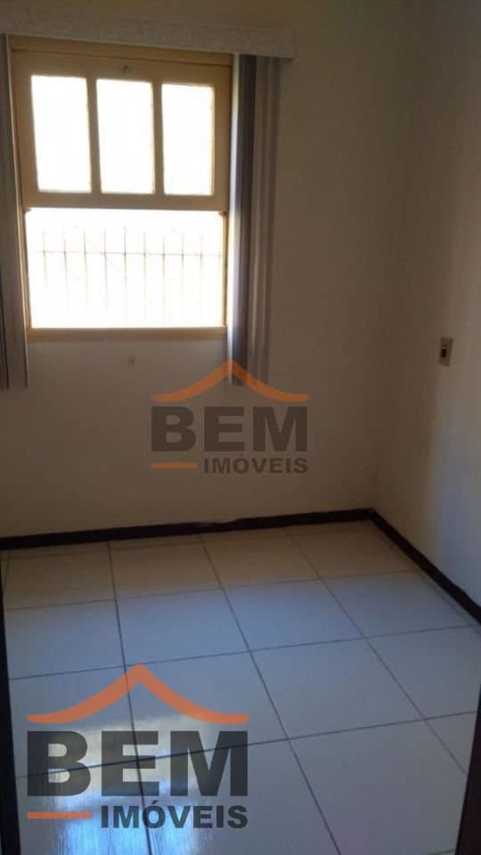 Casa para Venda com 4 quartos e 232m² no bairro São João, em Itajaí