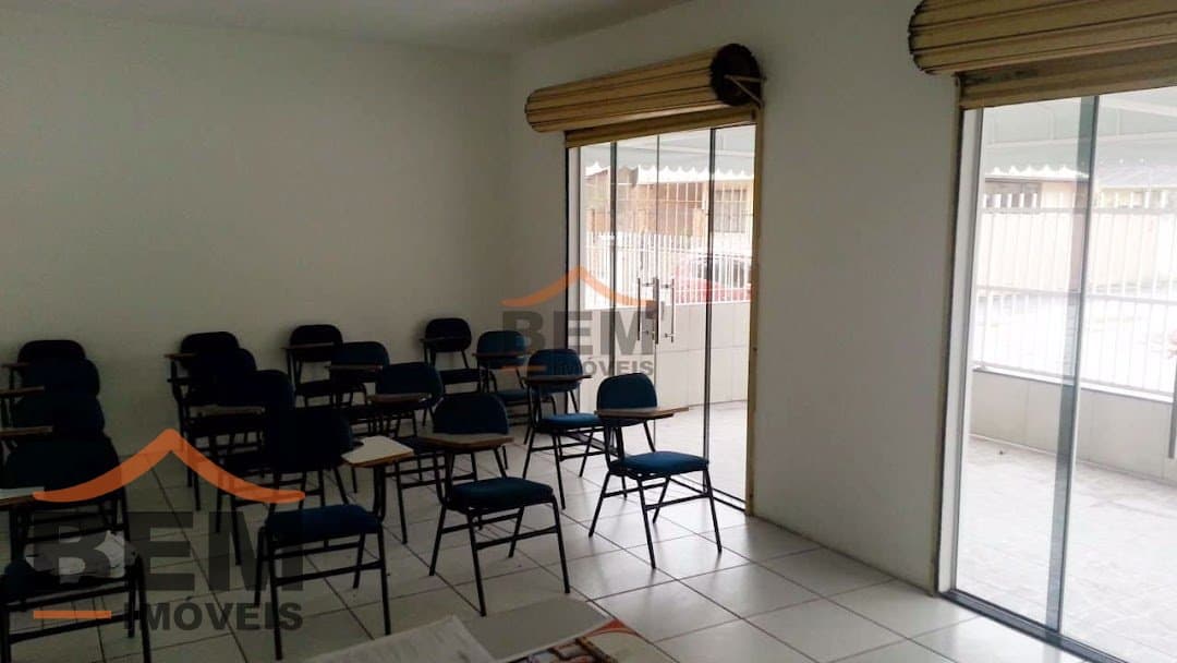Casa para Venda com 4 quartos e 232m² no bairro São João, em Itajaí