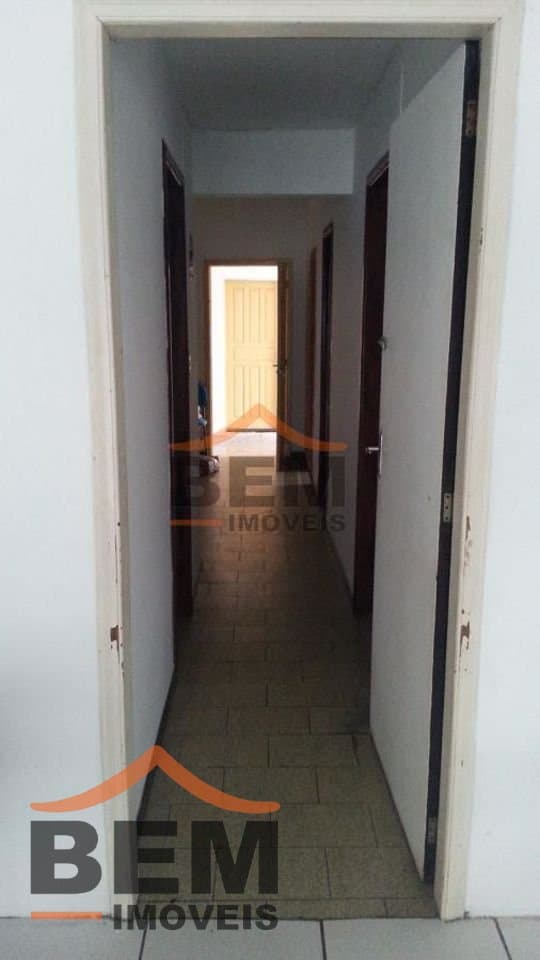 Casa para Venda com 4 quartos e 232m² no bairro São João, em Itajaí