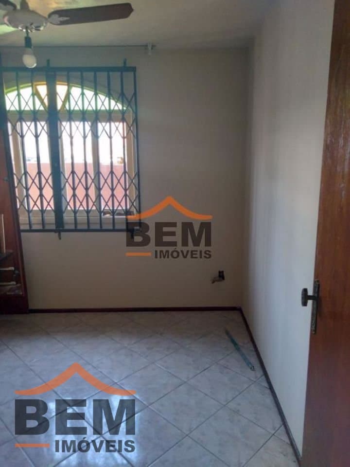 Casa para Locação com 3 quartos e 110m² no bairro Centro, em Itajaí