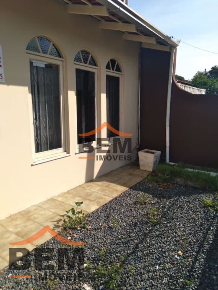 Casa para Locação com 3 quartos e 110m² no bairro Centro, em Itajaí