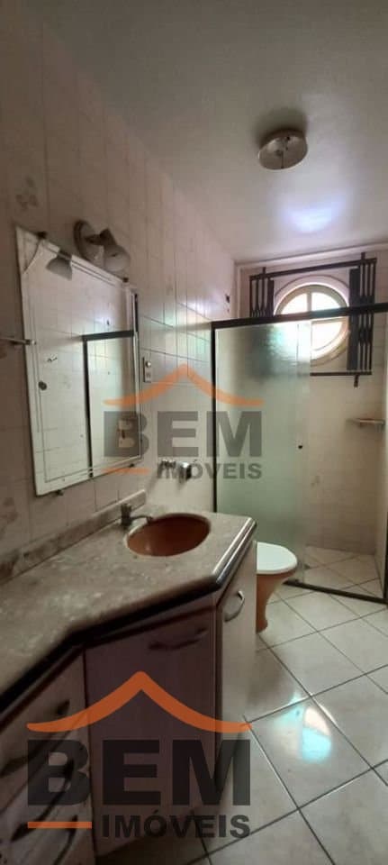 Casa para Locação com 3 quartos e 110m² no bairro Centro, em Itajaí