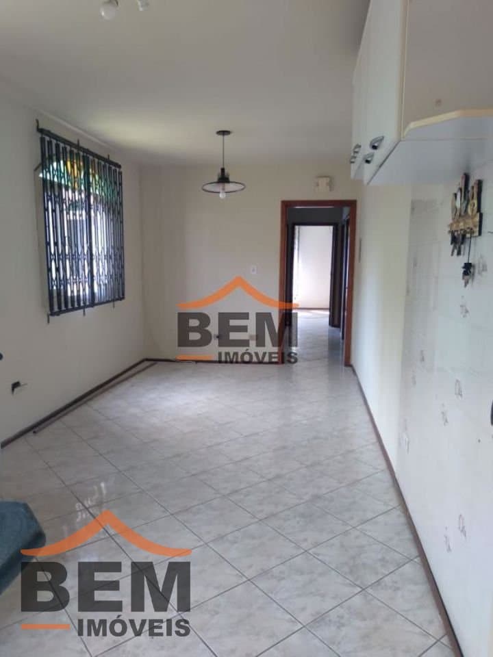 Casa para Locação com 3 quartos e 110m² no bairro Centro, em Itajaí