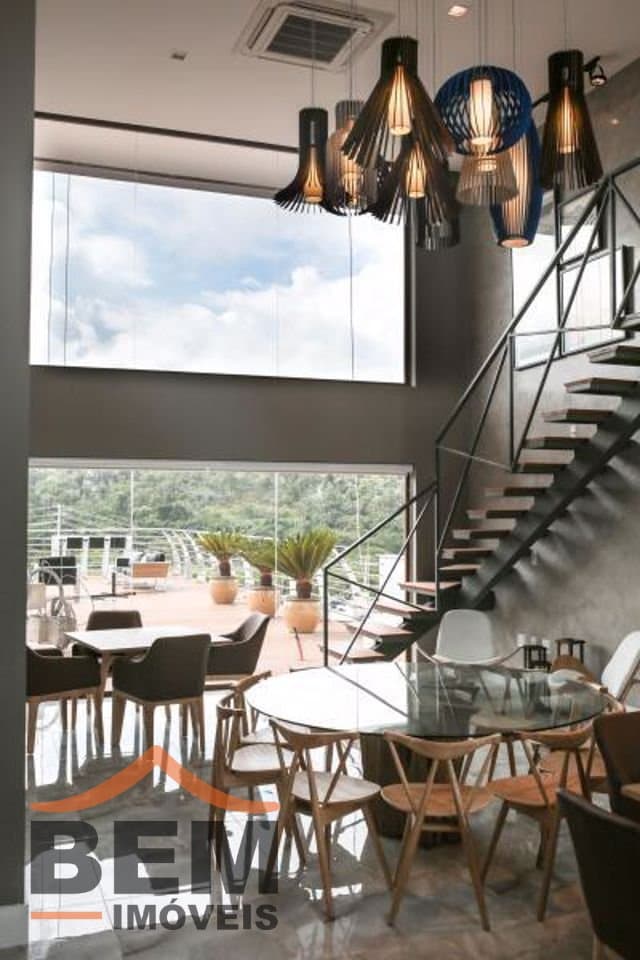 Apartamento para Venda com 3 quartos e 182m² no bairro Centro, em Balneário Camboriú
