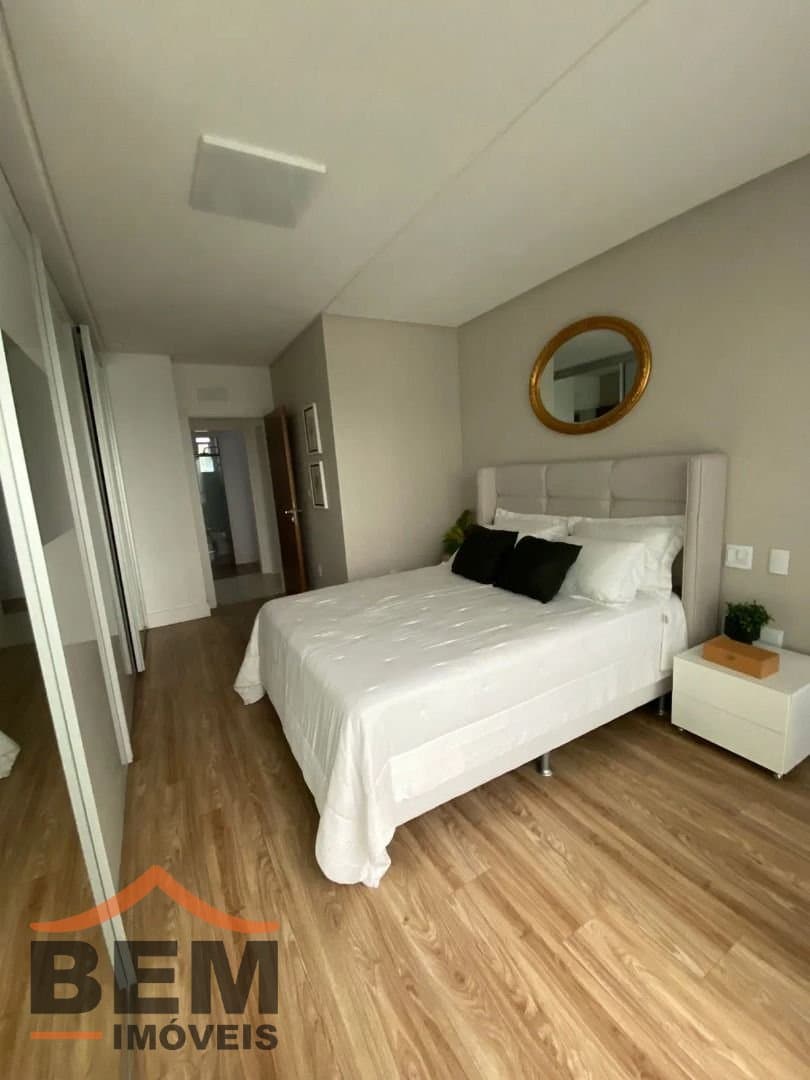 Apartamento para Venda com 3 quartos e 182m² no bairro Centro, em Balneário Camboriú