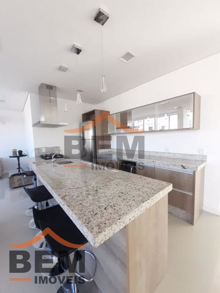 Apartamento com 2 quartos e 64m² no bairro Dom Bosco, em Itajaí