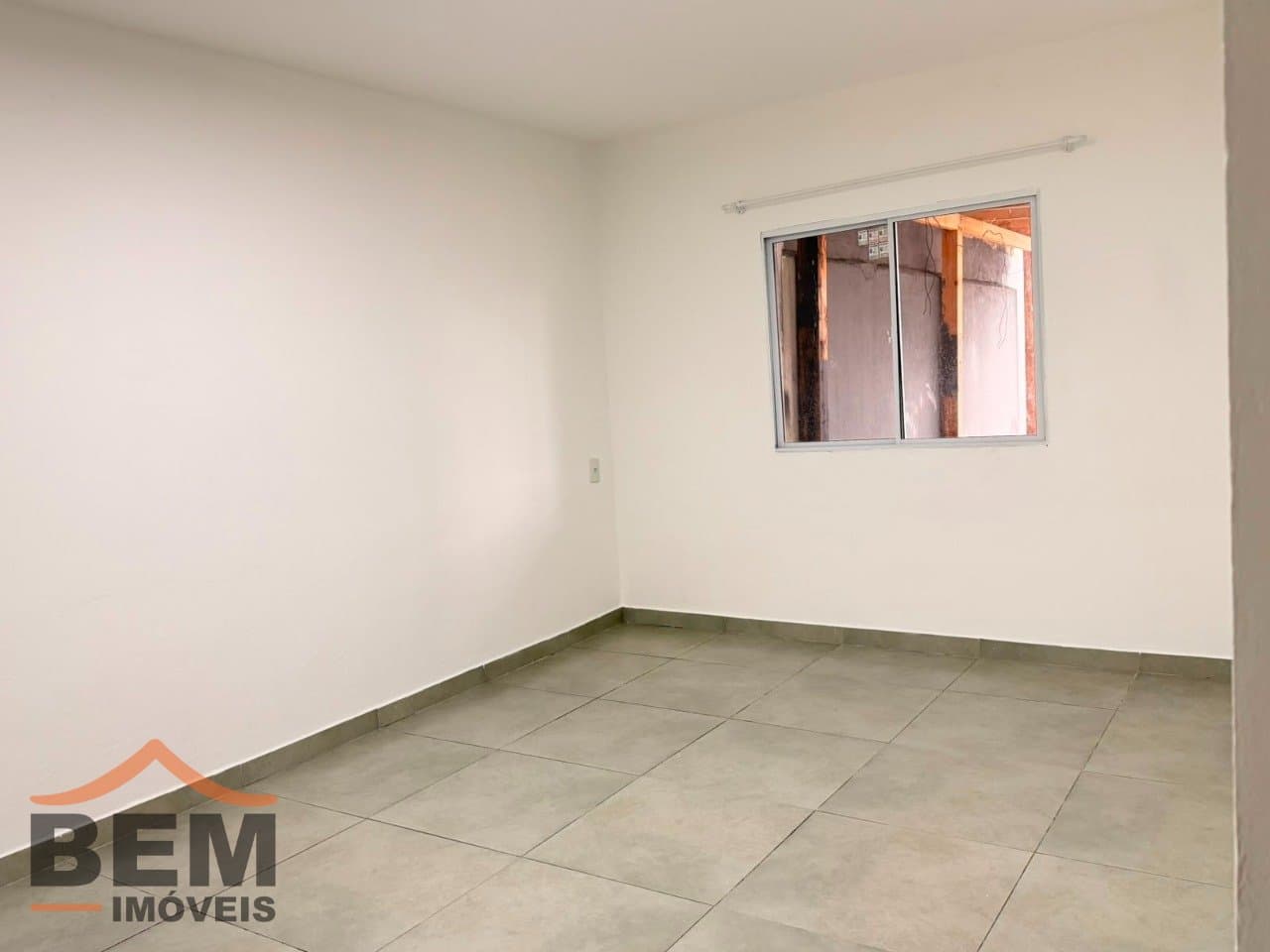 Casa para Locação com 2 quartos e 55m² no bairro São João, em Itajaí