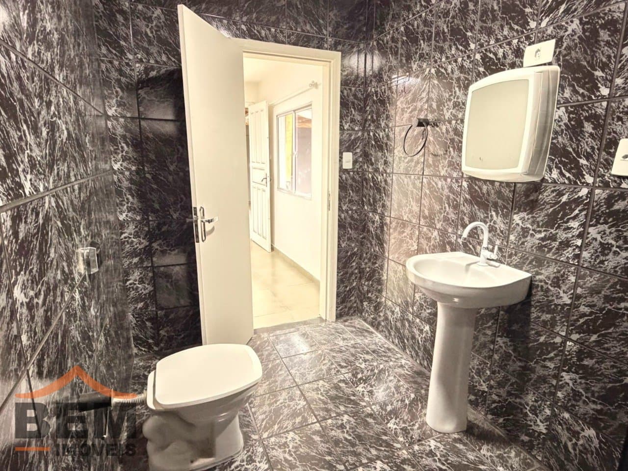 Casa para Locação com 2 quartos e 55m² no bairro São João, em Itajaí