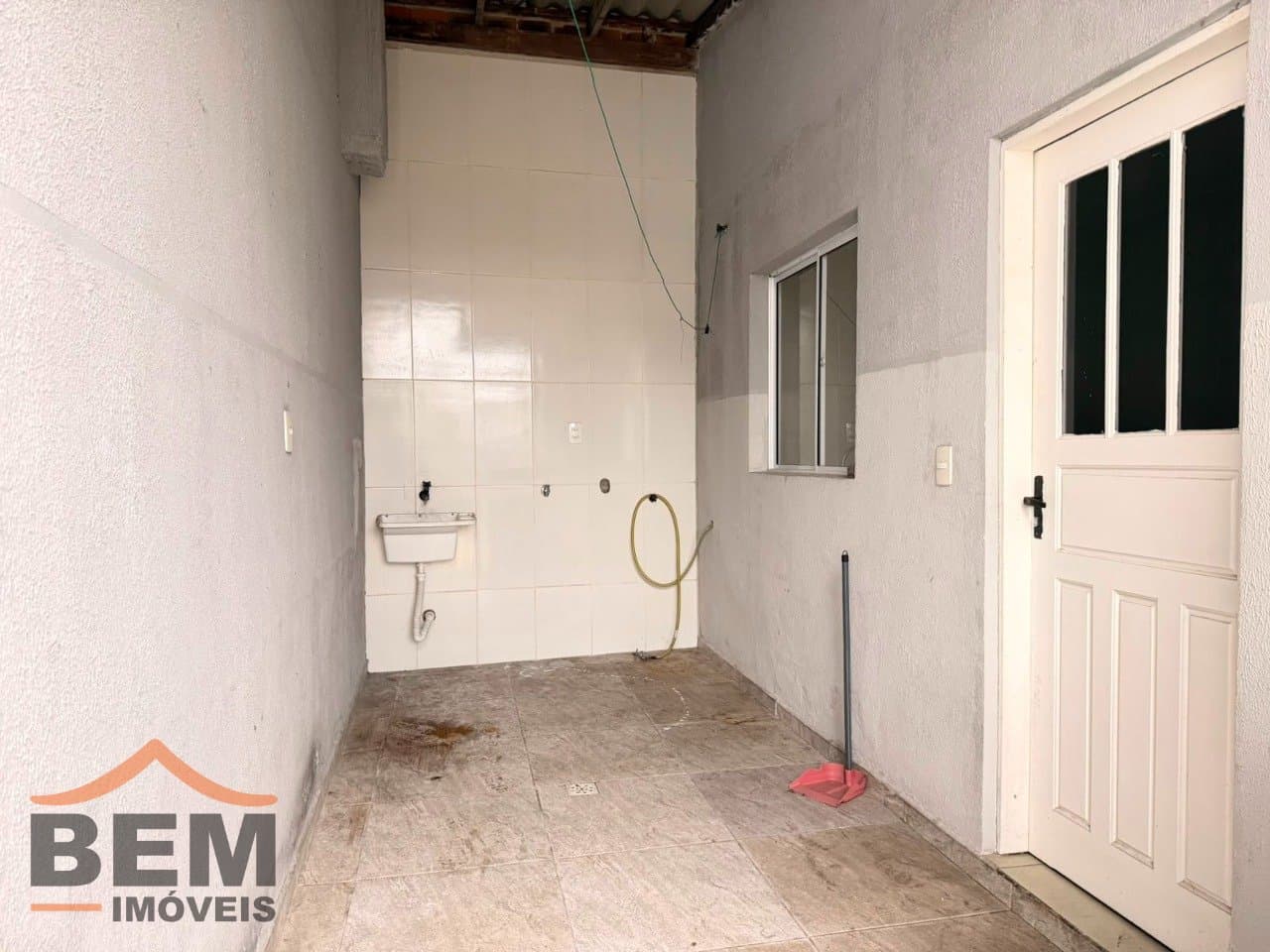 Casa para Locação com 2 quartos e 55m² no bairro São João, em Itajaí