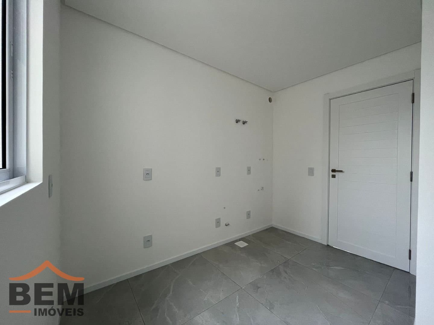 Sobrado para Venda com 3 quartos e 163m² no bairro São João, em Itajaí