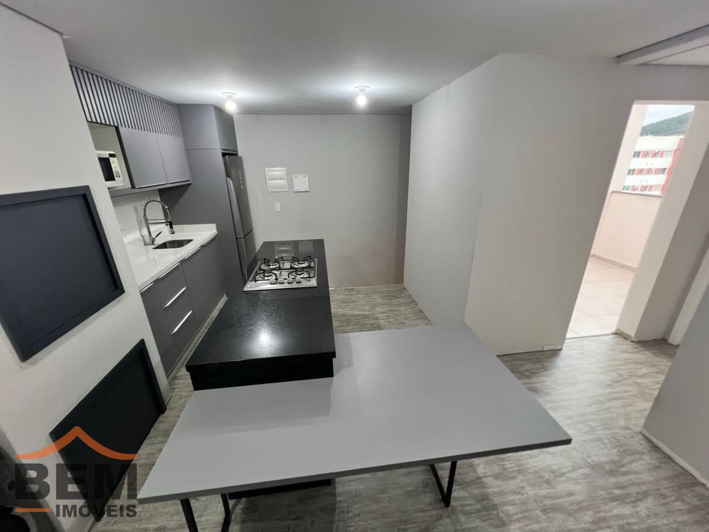 Apartamento para Venda com 3 quartos e 90m² no bairro Carvalho, em Itajaí