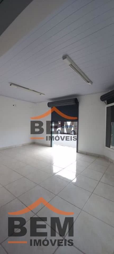 Salas/Conjuntos para Locação com 50m² no bairro São João, em Itajaí