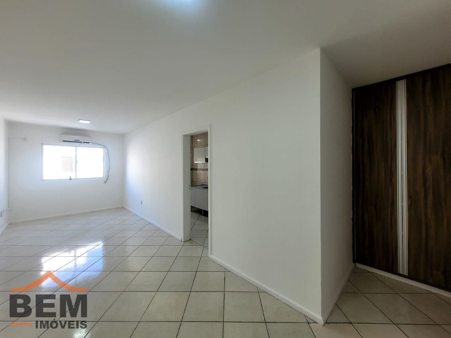 Apartamento para Venda com 2 quartos e 76m² no bairro Bairro Praia Brava, em Itajaí