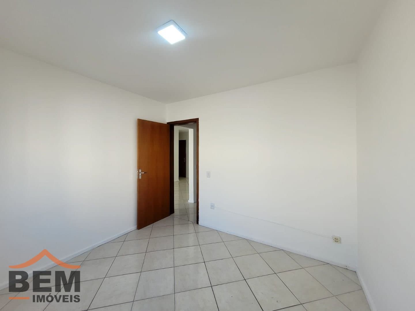 Apartamento para Venda com 2 quartos e 76m² no bairro Bairro Praia Brava, em Itajaí