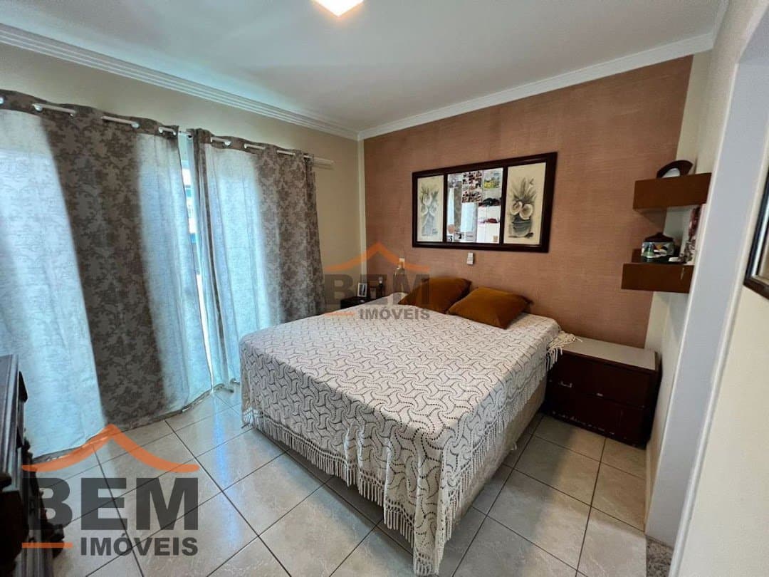 Sobrado para Venda com 3 quartos e 85m² no bairro Dom Bosco, em Itajaí