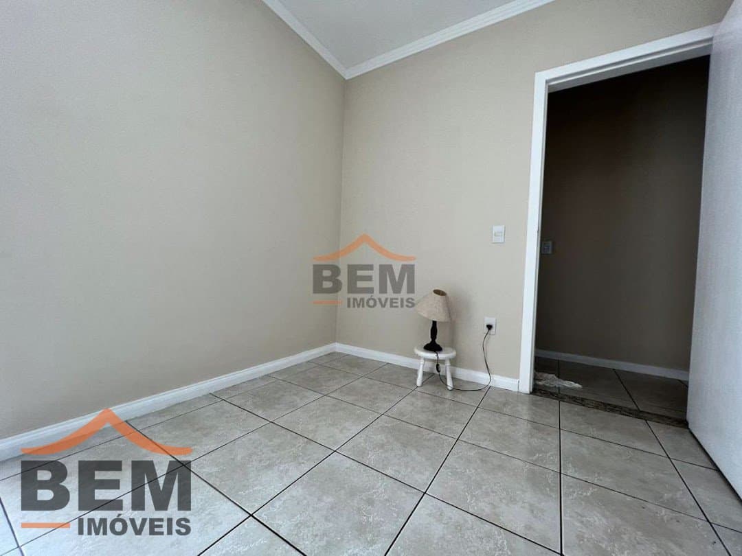 Sobrado para Venda com 3 quartos e 85m² no bairro Dom Bosco, em Itajaí