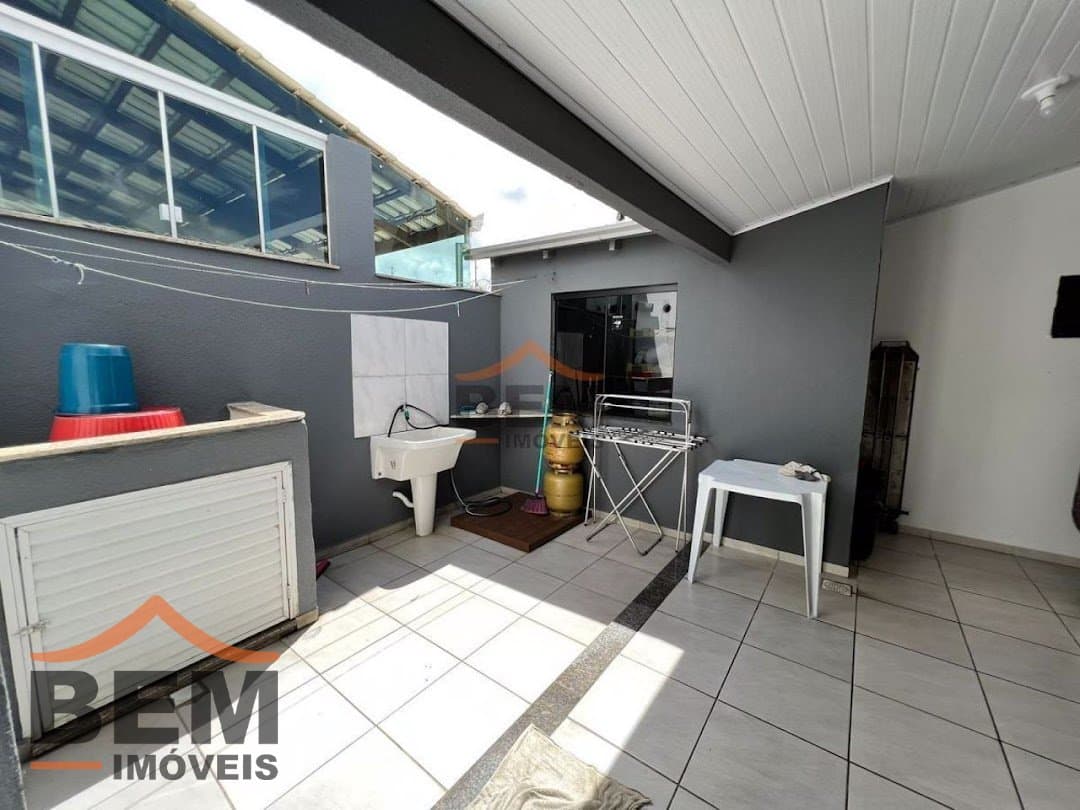 Sobrado para Venda com 3 quartos e 85m² no bairro Dom Bosco, em Itajaí