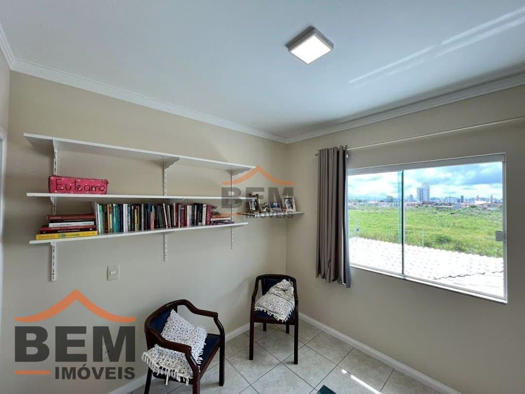 Sobrado para Venda com 3 quartos e 85m² no bairro Dom Bosco, em Itajaí