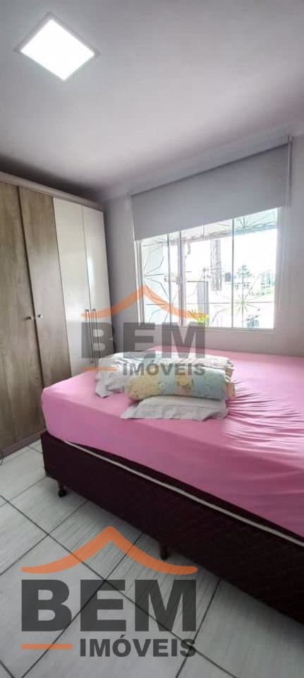 Casa para Venda com 2 quartos e 70m² no bairro Santa Regina, em Itajaí