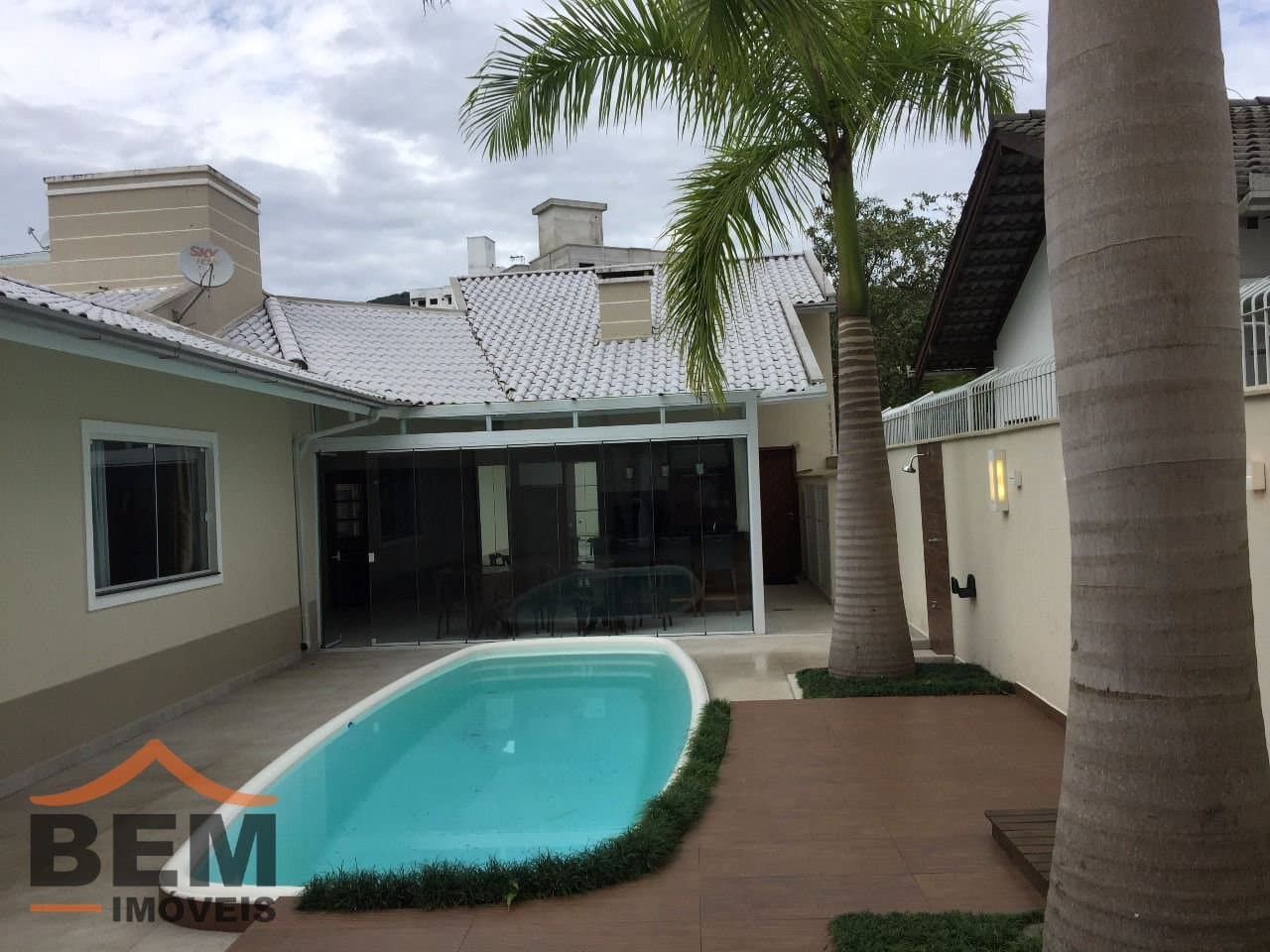 Casa para Venda com 3 quartos e 256m² no bairro Ressacada, em Itajaí