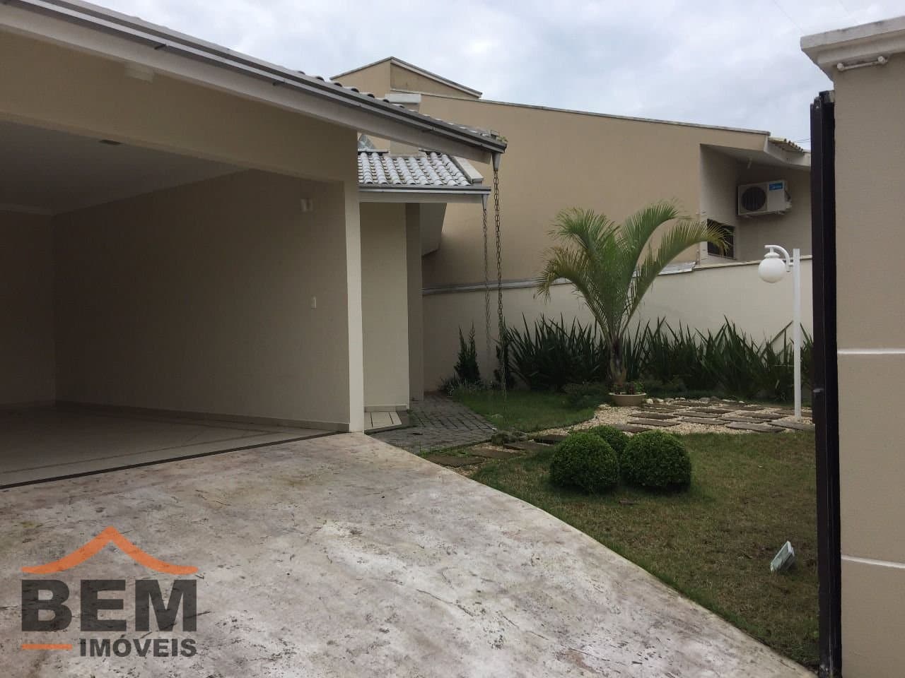 Casa para Venda com 3 quartos e 256m² no bairro Ressacada, em Itajaí