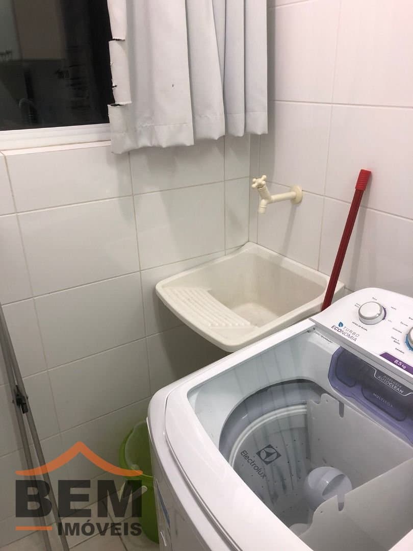 Apartamento para Venda com 2 quartos no bairro Cordeiros, em Itajaí