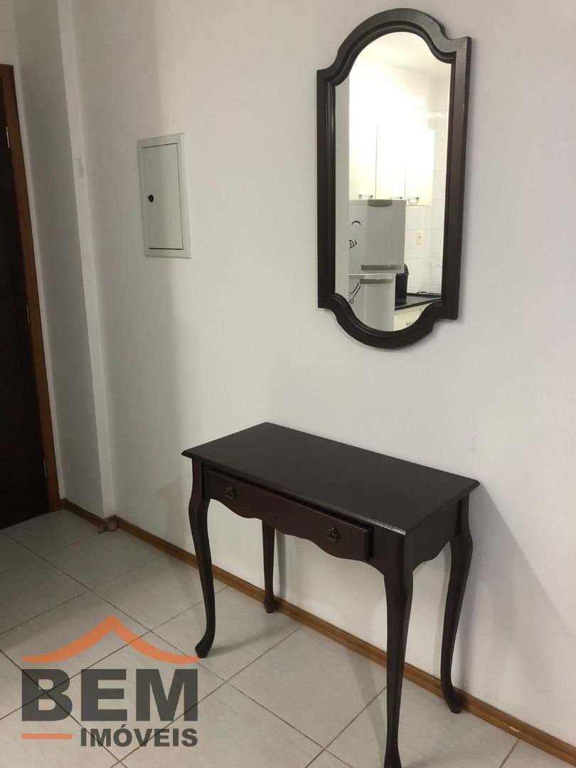 Apartamento para Venda com 2 quartos no bairro Cordeiros, em Itajaí