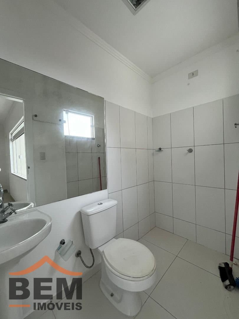 Prédio Comercial para Venda com 250m² no bairro Centro, em Itajaí