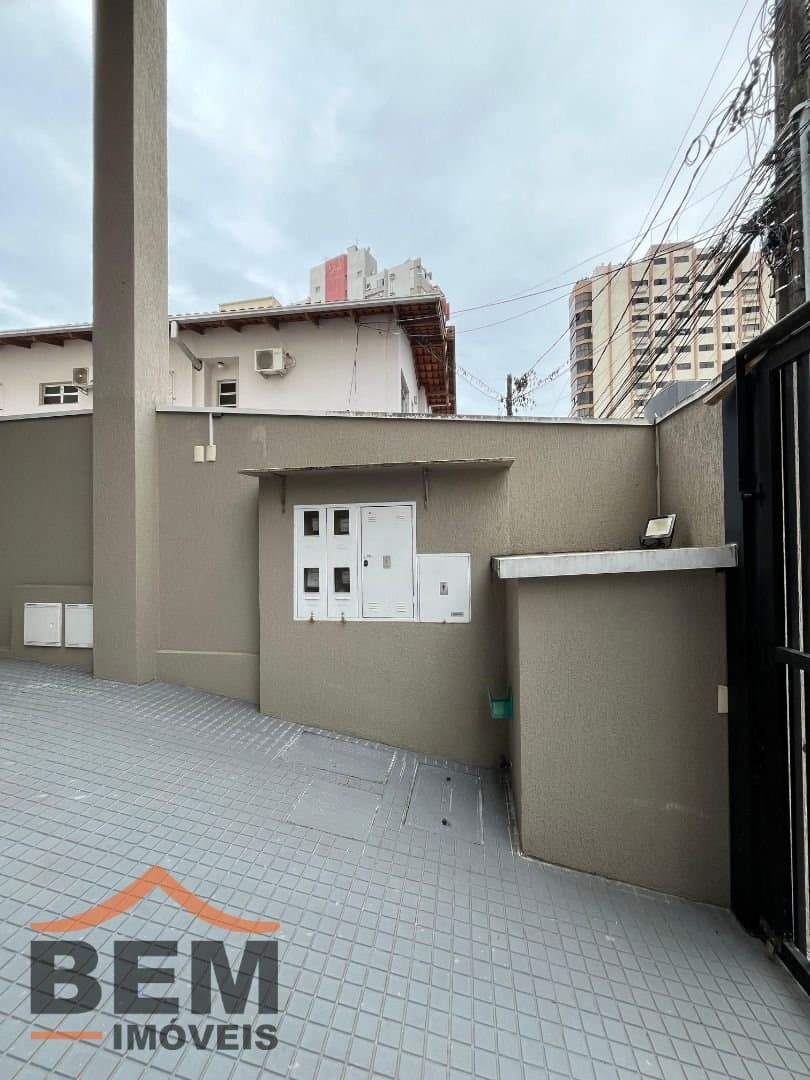 Prédio Comercial para Venda com 250m² no bairro Centro, em Itajaí