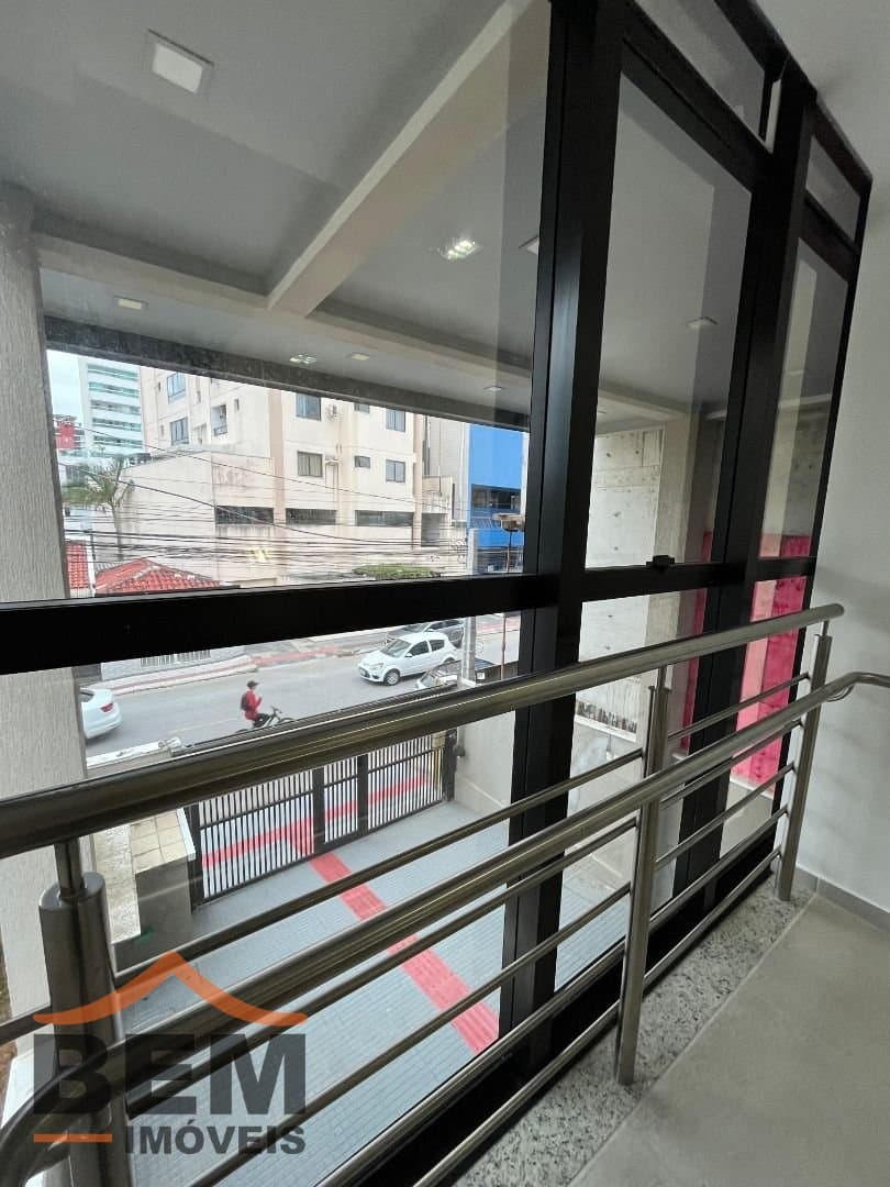 Prédio Comercial para Venda com 250m² no bairro Centro, em Itajaí