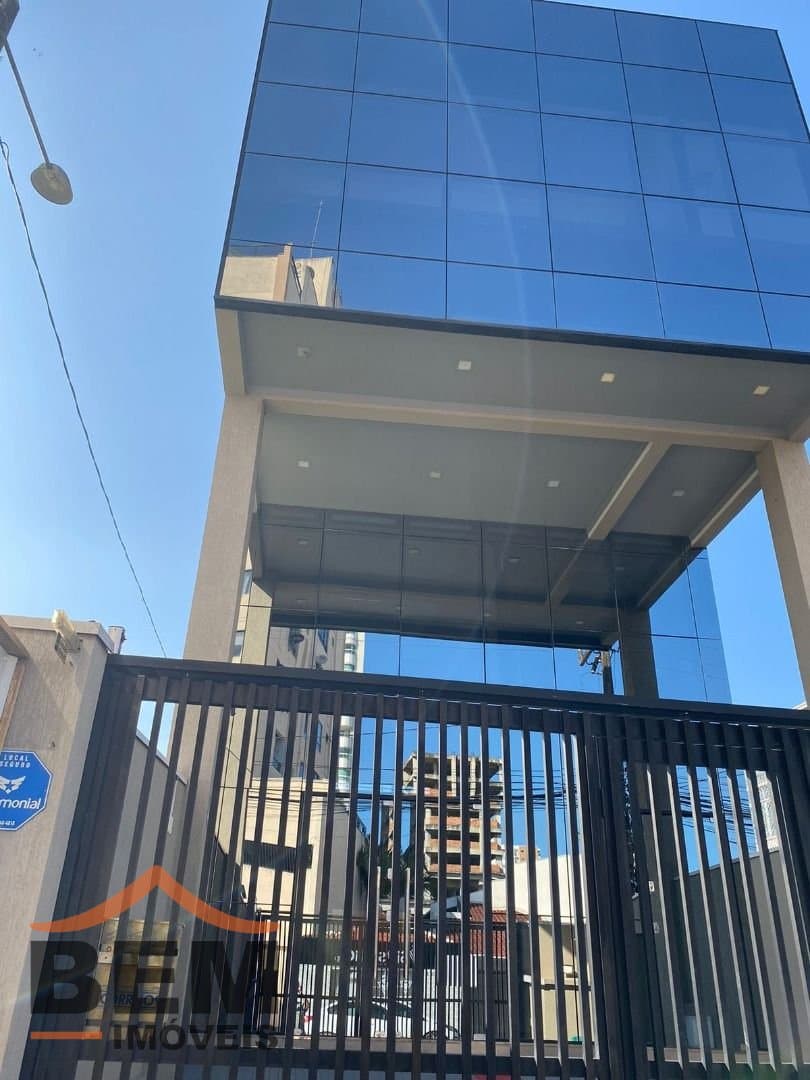 Prédio Comercial para Venda com 250m² no bairro Centro, em Itajaí