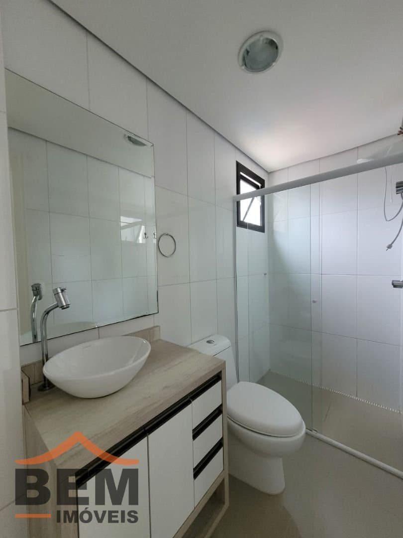 Apartamento para Locação com 3 quartos e 86m² no bairro Fazenda, em Itajaí