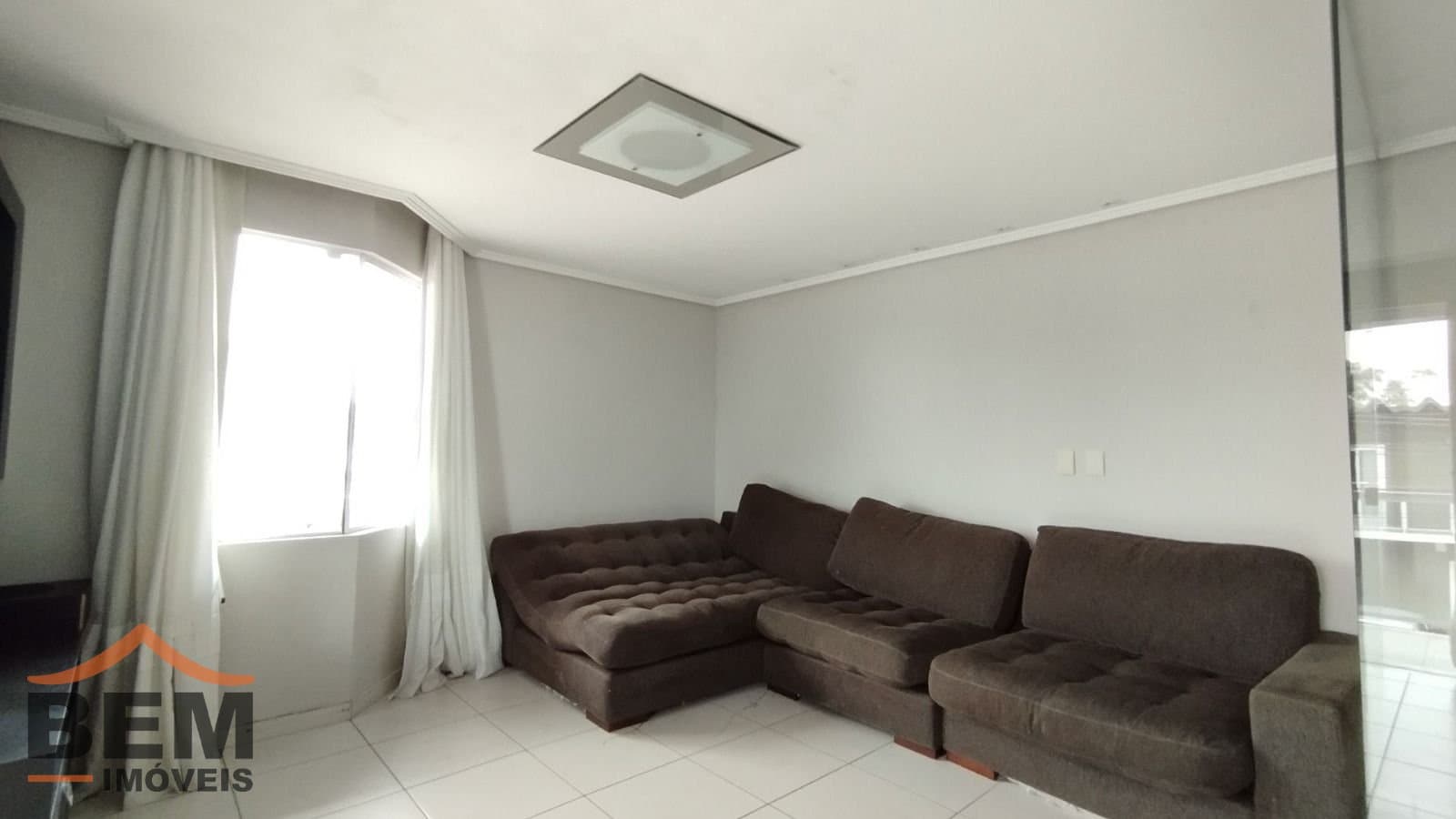 Casa para Locação com 3 quartos e 400m² no bairro São João, em Itajaí