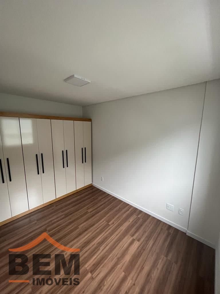 Apartamento para Locação com 2 quartos e 65m² no bairro São João, em Itajaí