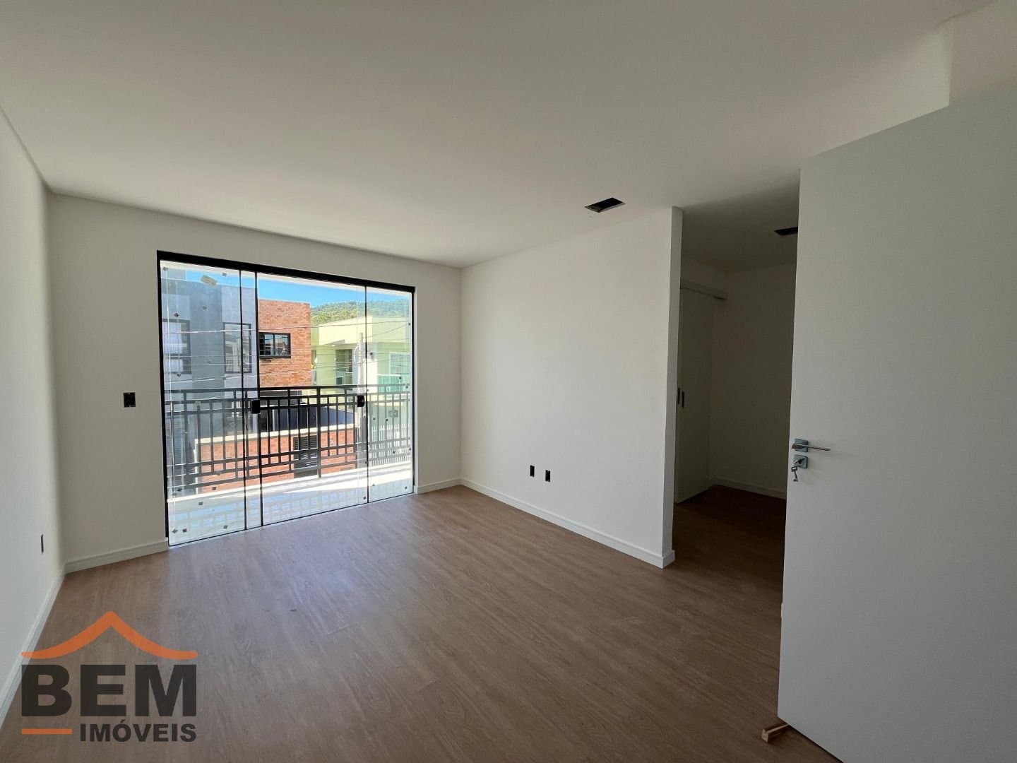 Sobrado para Venda com 3 quartos e 172m² no bairro Dom Bosco, em Itajaí