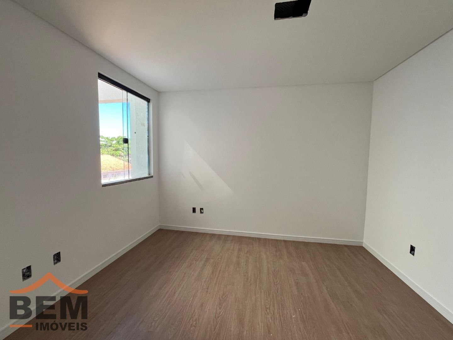 Sobrado para Venda com 3 quartos e 172m² no bairro Dom Bosco, em Itajaí