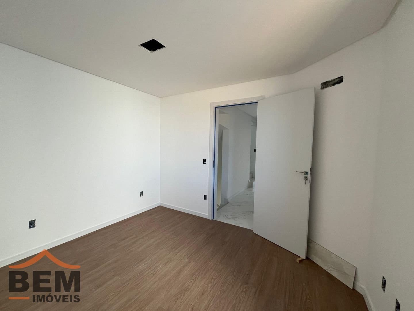 Sobrado para Venda com 3 quartos e 172m² no bairro Dom Bosco, em Itajaí